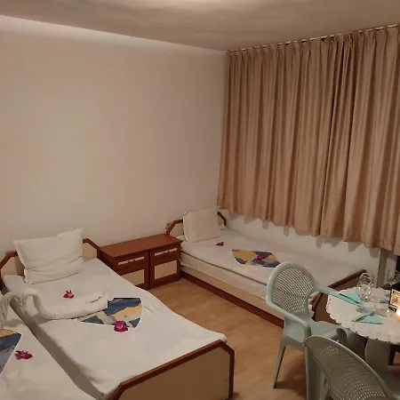 Homestay Стаи За Гости Ники Nesebar