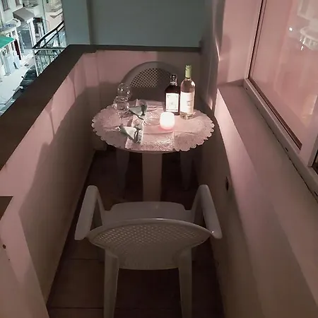 Quarto em Acomodações Particulares Стаи За Гости Ники Nesebar