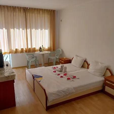 Стаи За Гости Ники Quarto em Acomodações Particulares